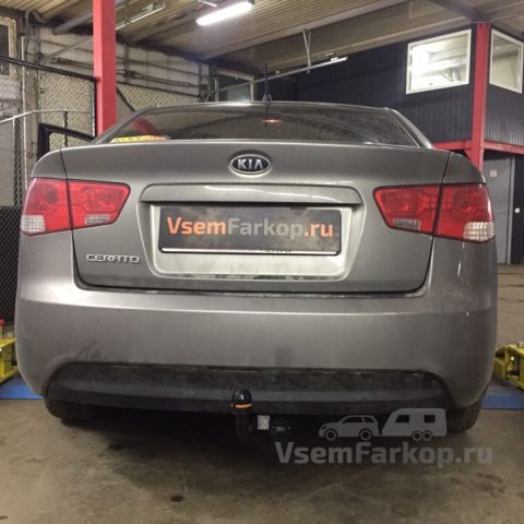 Фаркоп ORIS-BOSAL 6744A Kia Cerato 2008