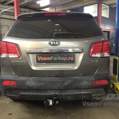 Фаркоп Лидер Плюс H215A Kia Sorento 2009