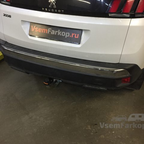 Фаркоп GALIA P046C Peugeot 3008 2017