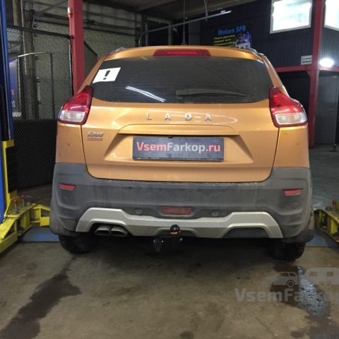 Фаркоп BERG F6015002 Lada X-Ray 2015
