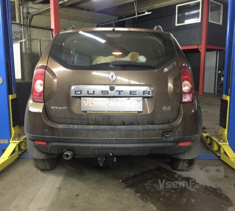 Фаркоп BERG F4711001 Renault Duster 2010
