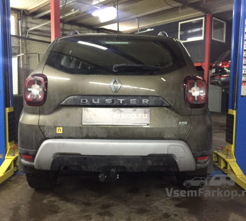 Фаркоп BERG F4711001 Renault Duster 2021